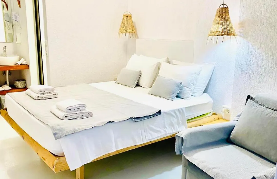 Geo&Art Boutique Hotel Himara-1
